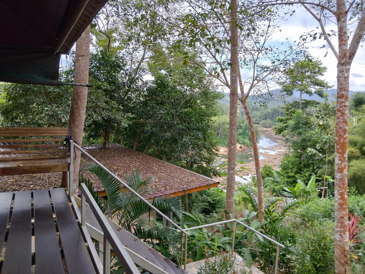 ภูริรักษ์ โฮมสเตย์ Ban Pha Saeng Lang المظهر الخارجي الصورة